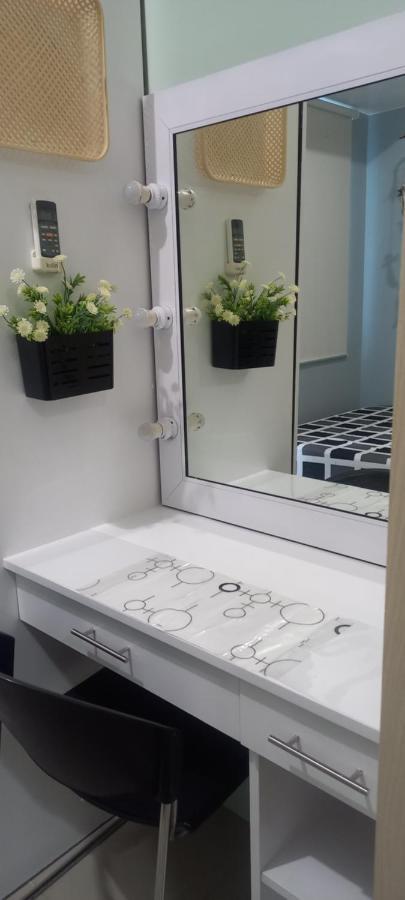 Smdc Jazz Mall 2 Combine Unit With 3 Br 마카티 외부 사진